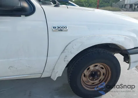 2003 Mazda B3000 Ds z USA, uszkodzony, nr VIN 4F4YR16V63TM07865